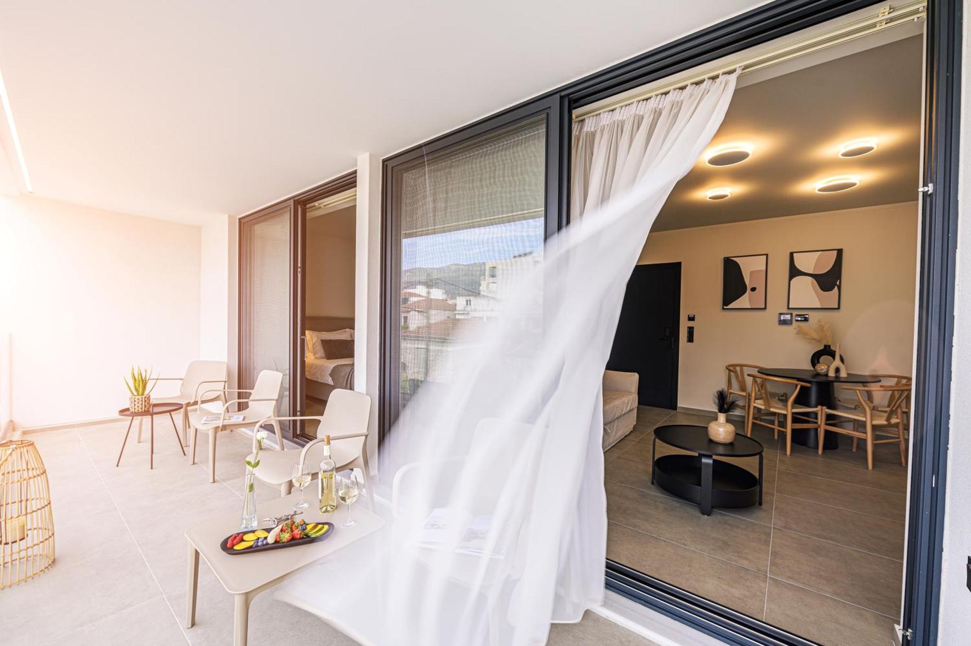 Luaz Suites 沃洛斯 外观 照片